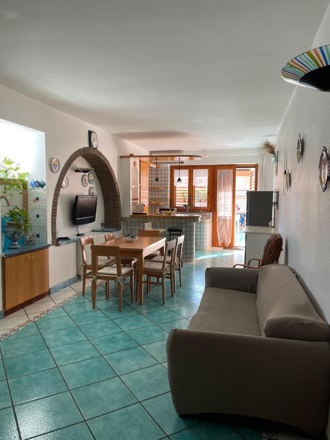 Tecla Appartamento Acireale Exterior foto